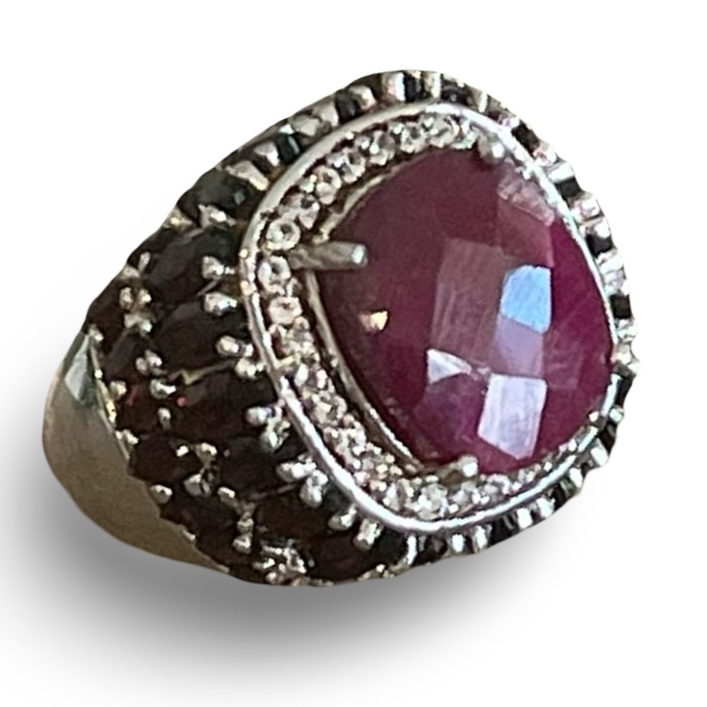 Sterling Silver Indian Ruby Ring With Garnet Ston… - image 1